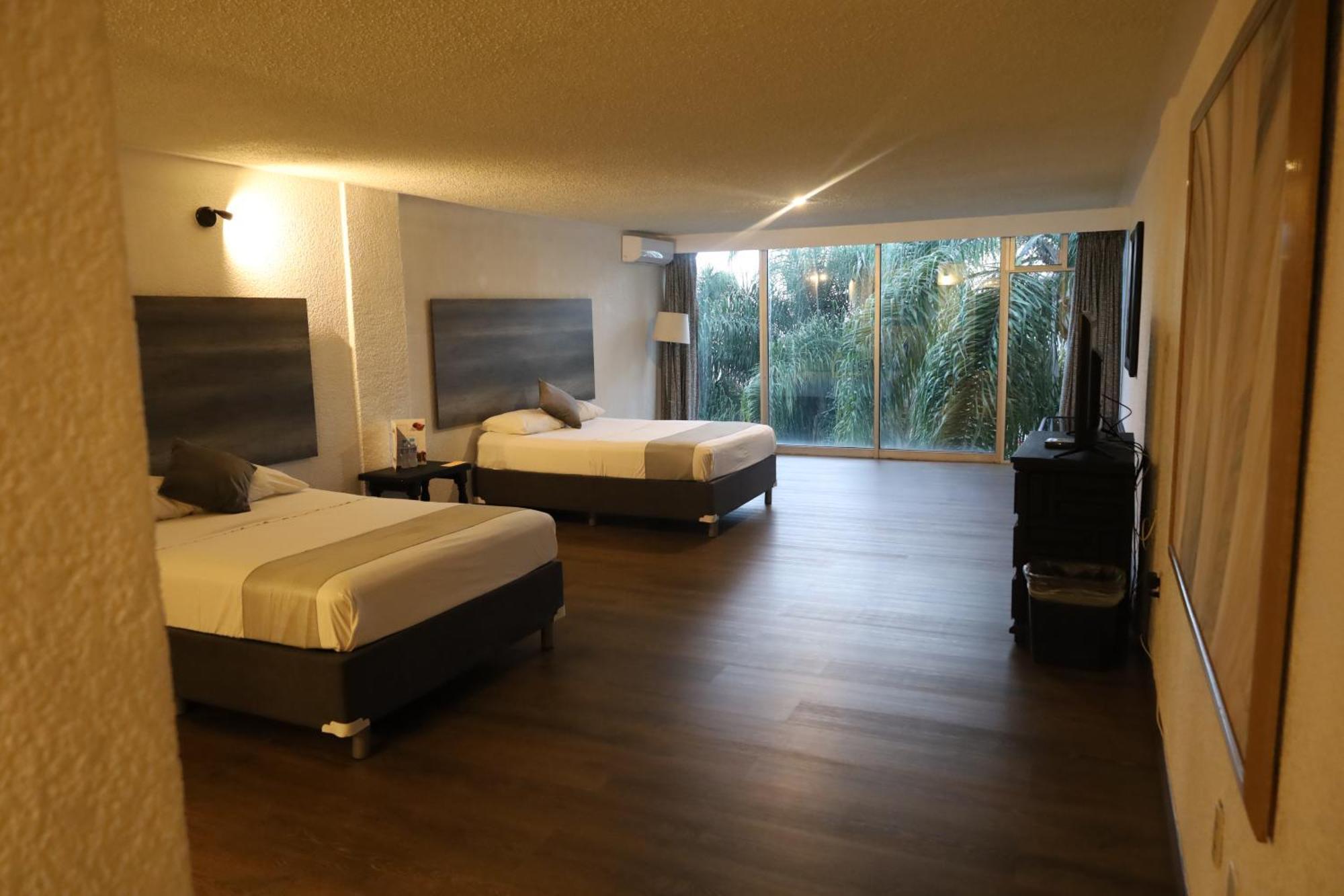 Hotel Grand Vista كويرنافاكا المظهر الخارجي الصورة