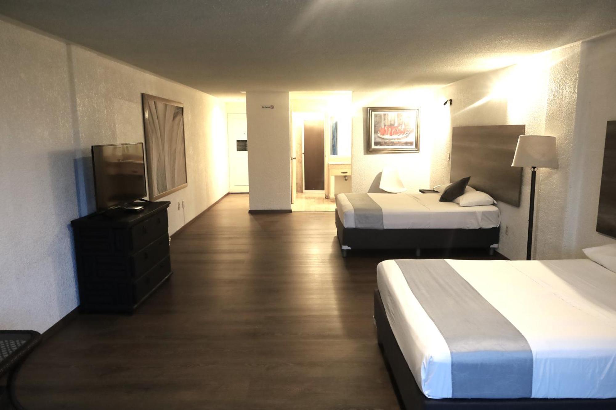 Hotel Grand Vista كويرنافاكا المظهر الخارجي الصورة