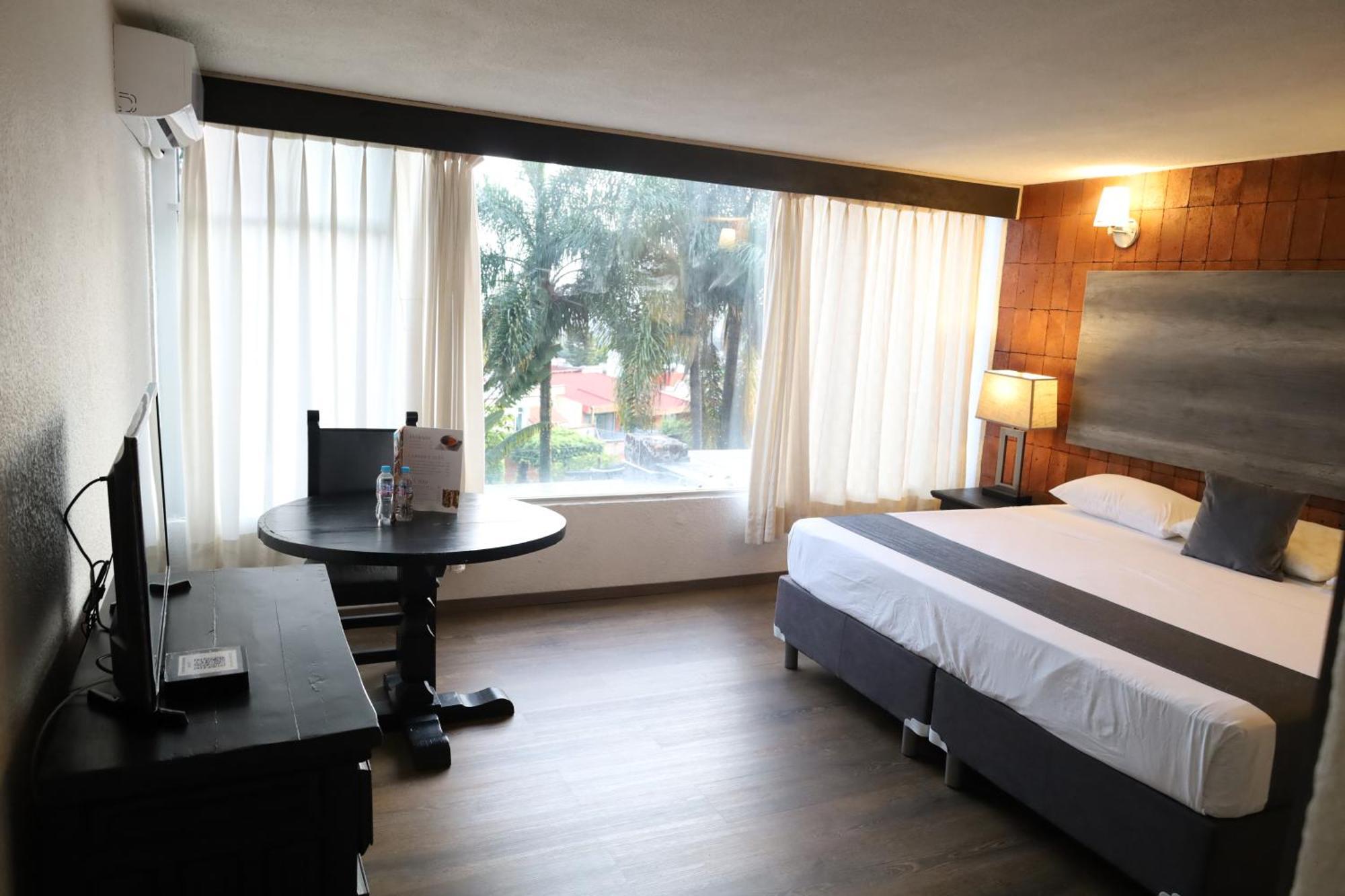 Hotel Grand Vista كويرنافاكا المظهر الخارجي الصورة